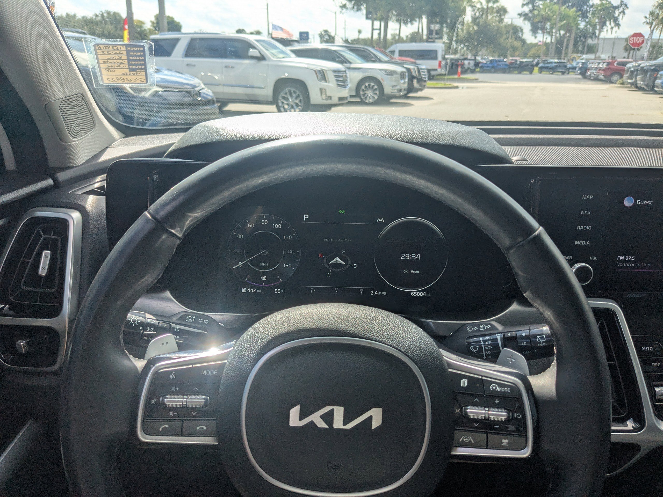 Used 2022 Kia Sorento SX image 3