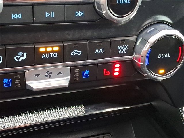 Used 2023 Ford F150 Lariat image 30