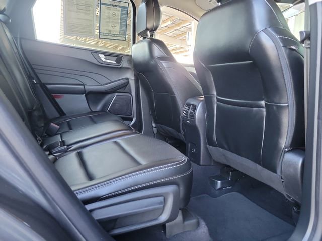 Used 2022 Ford Escape SEL w/ Technology Package image 26