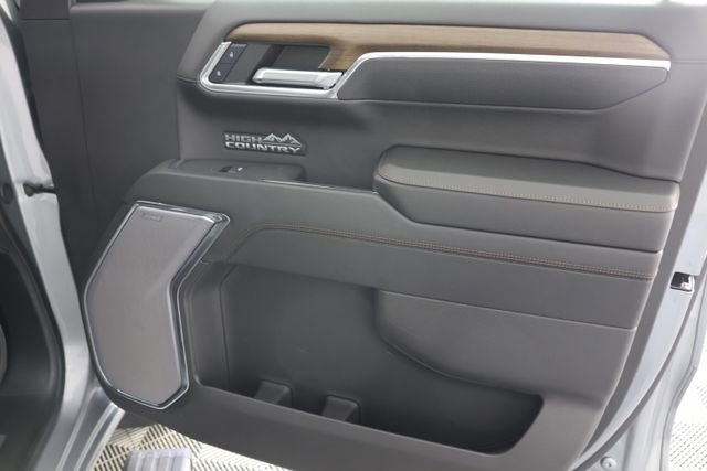 Used 2024 Chevrolet Silverado 1500 High Country w/ High Country Premium Package image 29