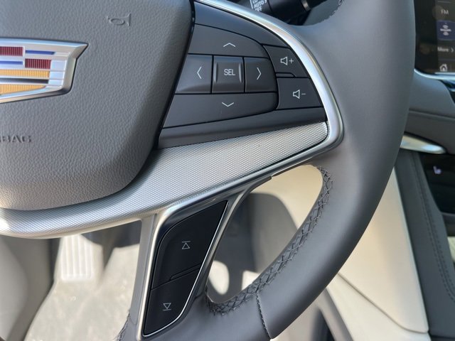 New 2025 Cadillac XT5 Premium Luxury w/ LPO, Floor Liner Package image 20