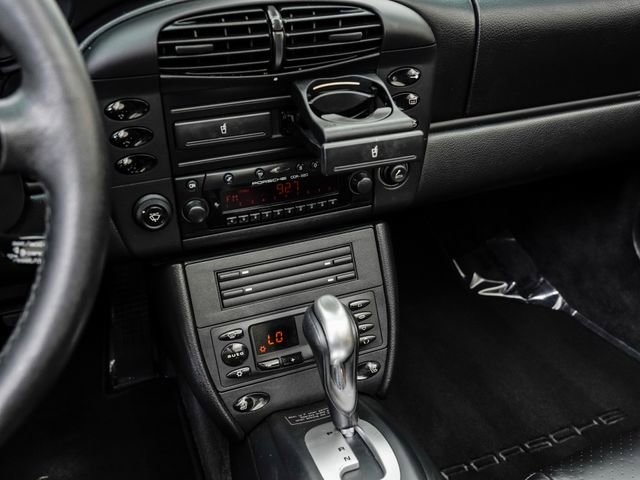 Used 2001 Porsche 911 Carrera RWD image 19