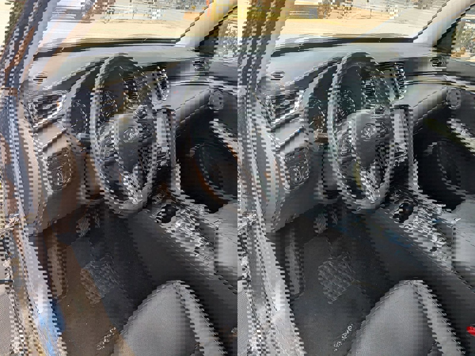 Used 2024 INFINITI QX50 Luxe image 41