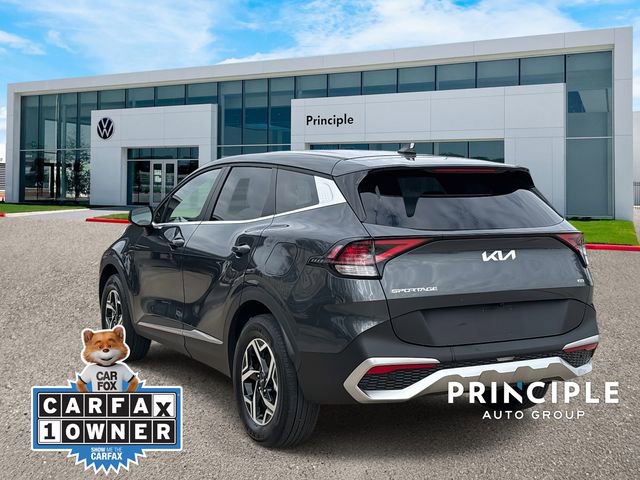 Used 2024 Kia Sportage LX image 4