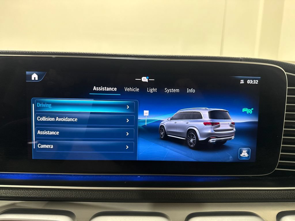 Used 2026 Mercedes-Benz GLS 450 4MATIC image 43