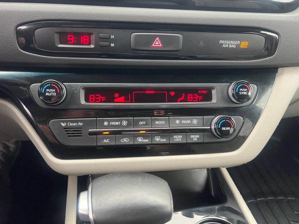 Used 2017 Kia Sedona EX FWD image 51