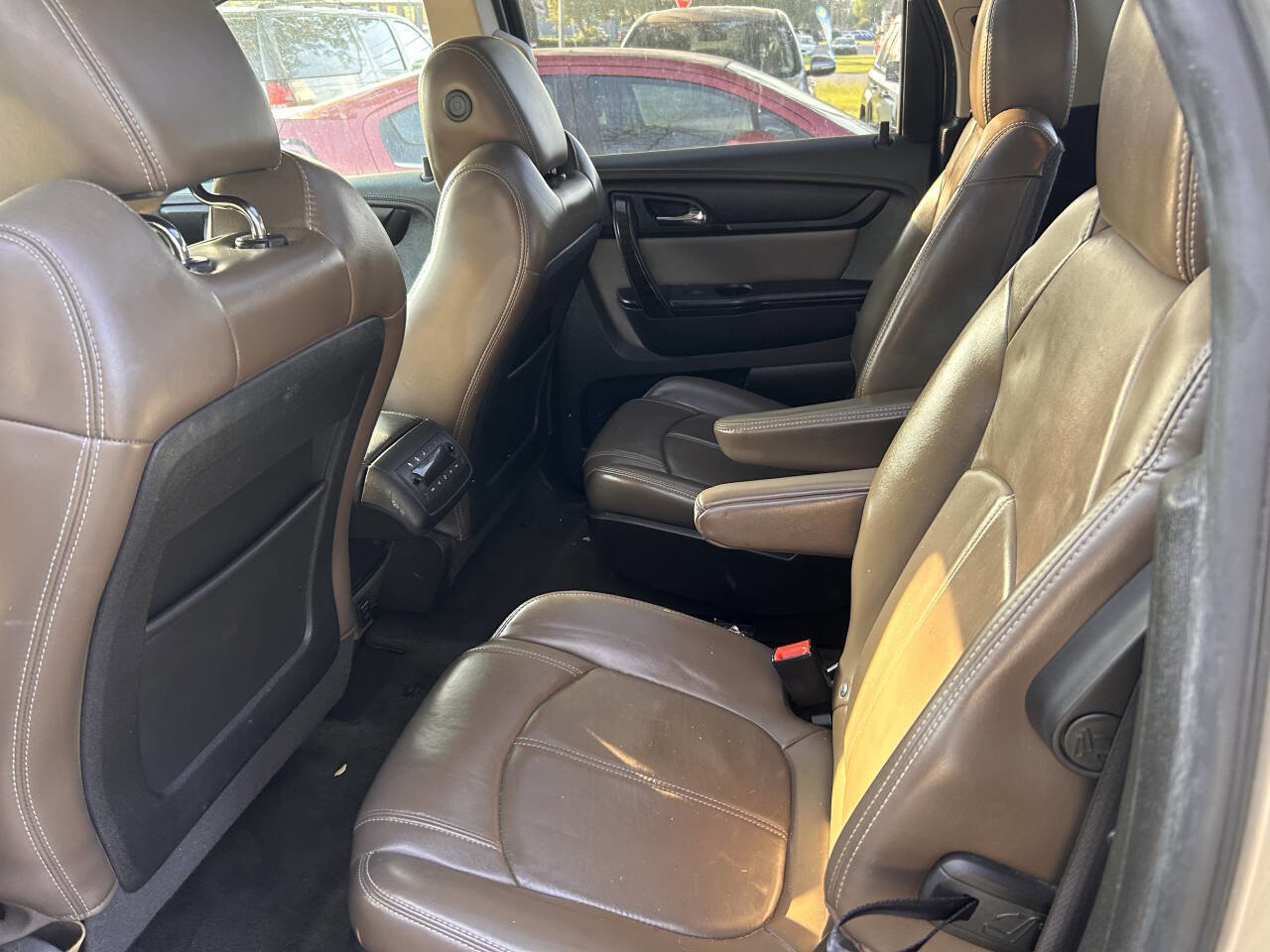 Used 2014 GMC Acadia SLT image 12