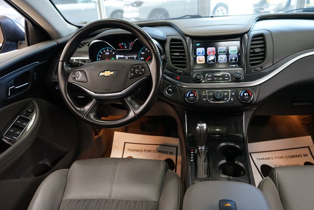 Used 2018 Chevrolet Impala LT FWD image 8
