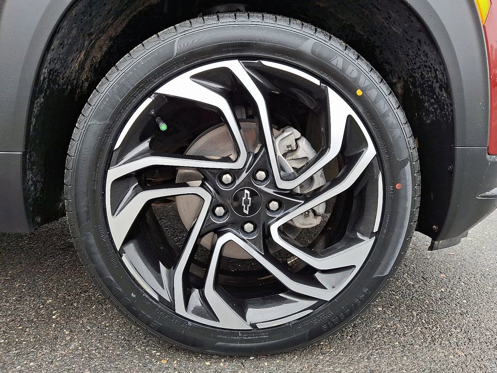 Used 2024 Chevrolet TrailBlazer RS w/ Driver Confidence Package image 8
