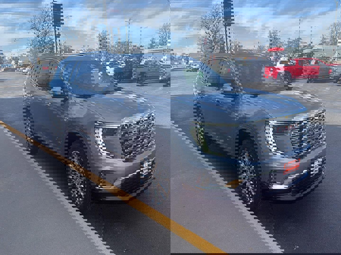 New 2026 GMC Acadia Denali w/ Super Cruise Package image 9