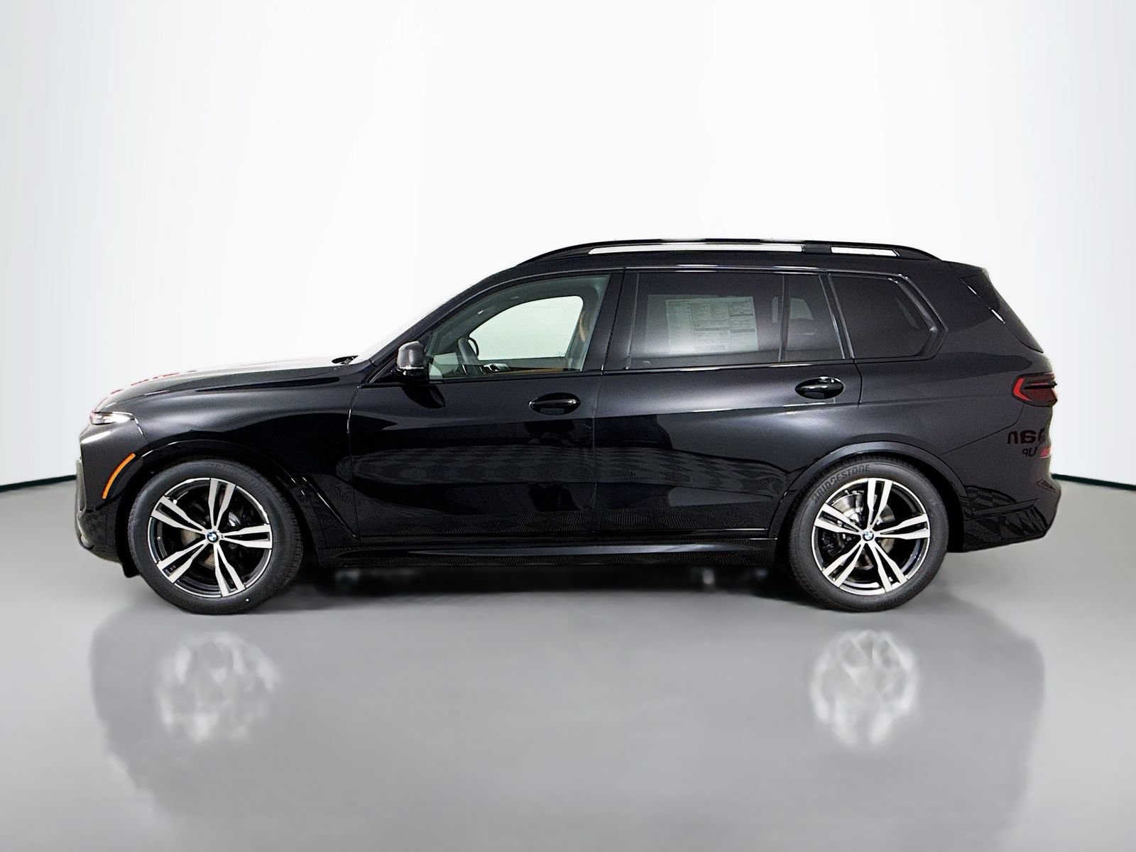 New 2027 BMW X7 xDrive40i w/ M Sport Package AWD/4WD image 4