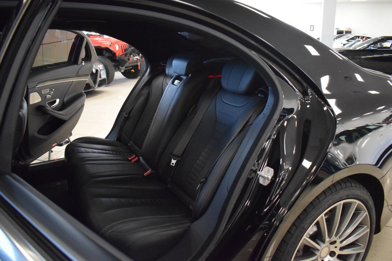 Used 2015 Mercedes-Benz S 550 Sedan image 39