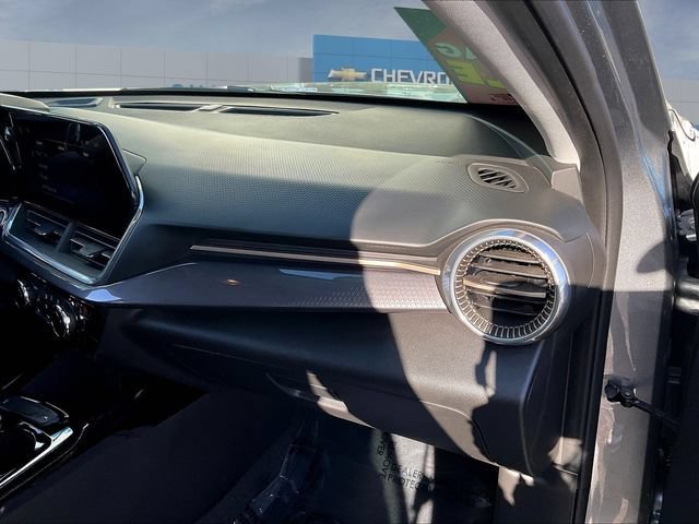 Certified 2024 Chevrolet Trax ACTIV w/ Driver Confidence Package FWD image 28