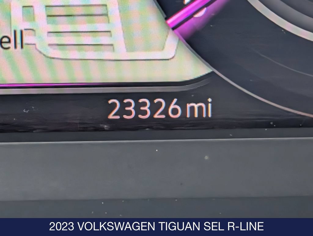 Certified 2023 Volkswagen Tiguan SEL R-Line AWD/4WD image 23