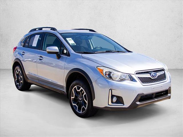 Used 2017 Subaru Crosstrek 2.0i Premium w/ Popular Package #1 AWD/4WD image 3