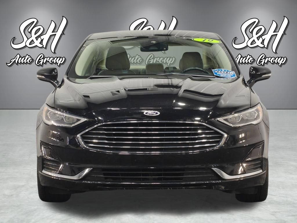 Used 2019 Ford Fusion SEL FWD image 14