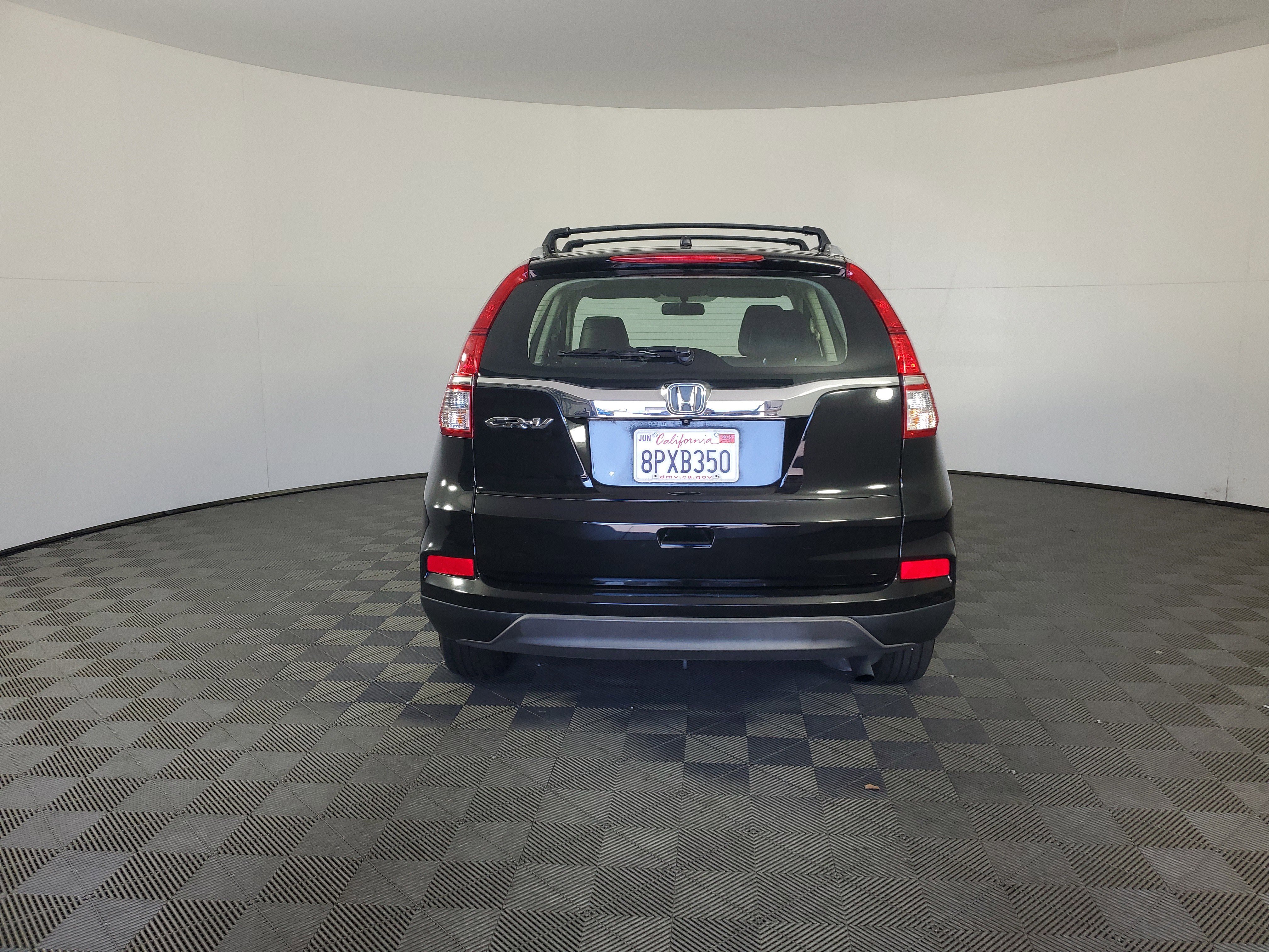 Used 2015 Honda CR-V LX image 5