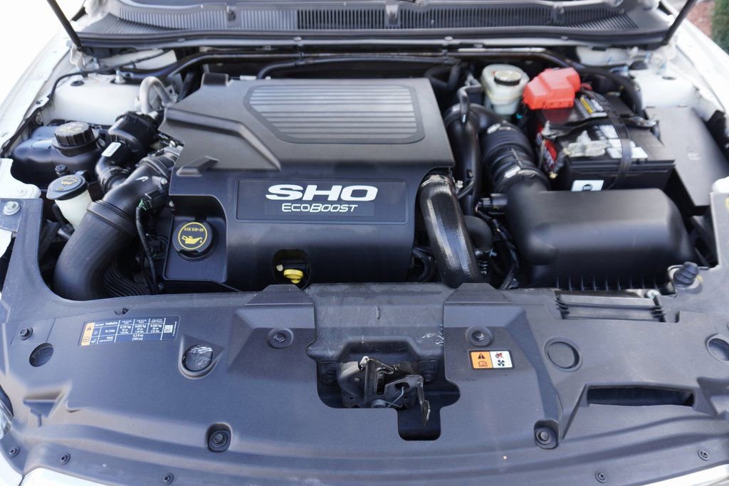 Used 2016 Ford Taurus SHO w/ Equipment Group 401A image 27