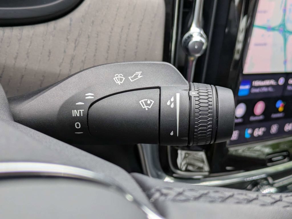 Used 2023 Volvo S90 B6 Ultimate w/ Protection Package Premier AWD/4WD image 35