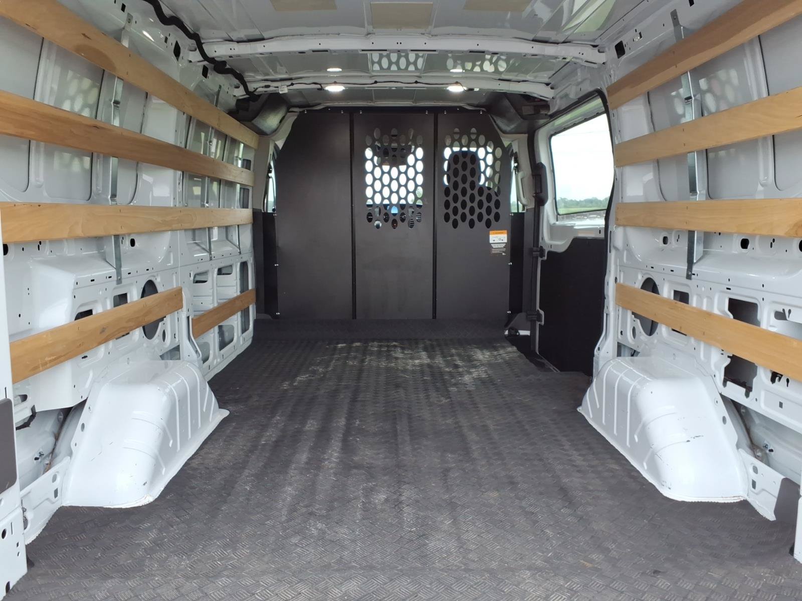 Used 2025 Ford Transit 250 Low Roof w/ Exterior Upgrade Package RWD image 9