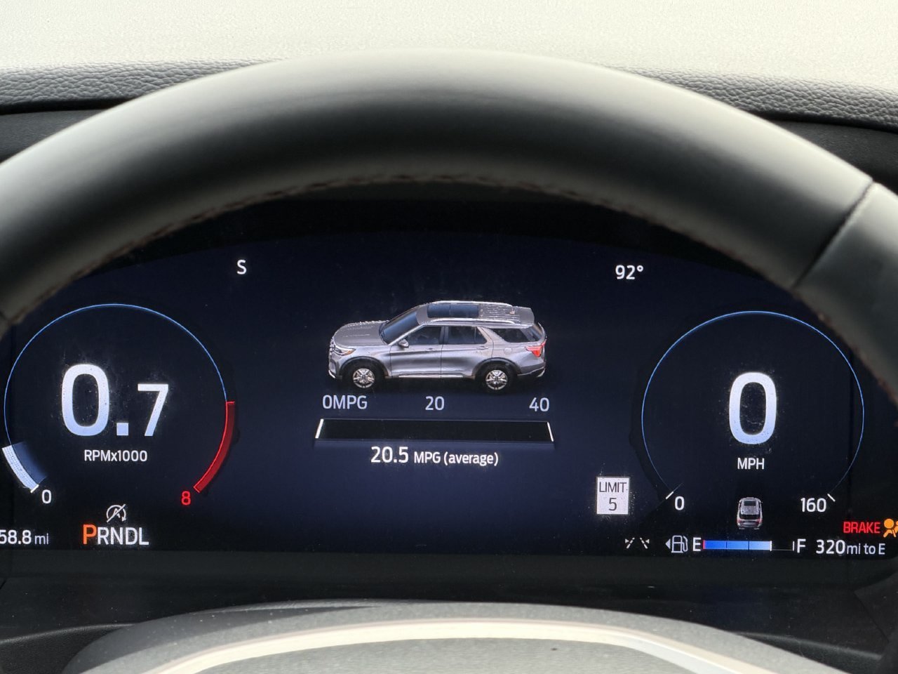 Used 2025 Ford Explorer Active RWD image 15