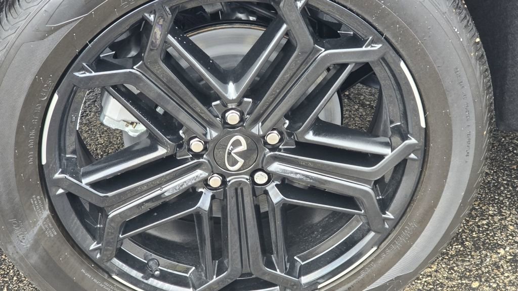 New 2026 INFINITI QX60 Sport image 11