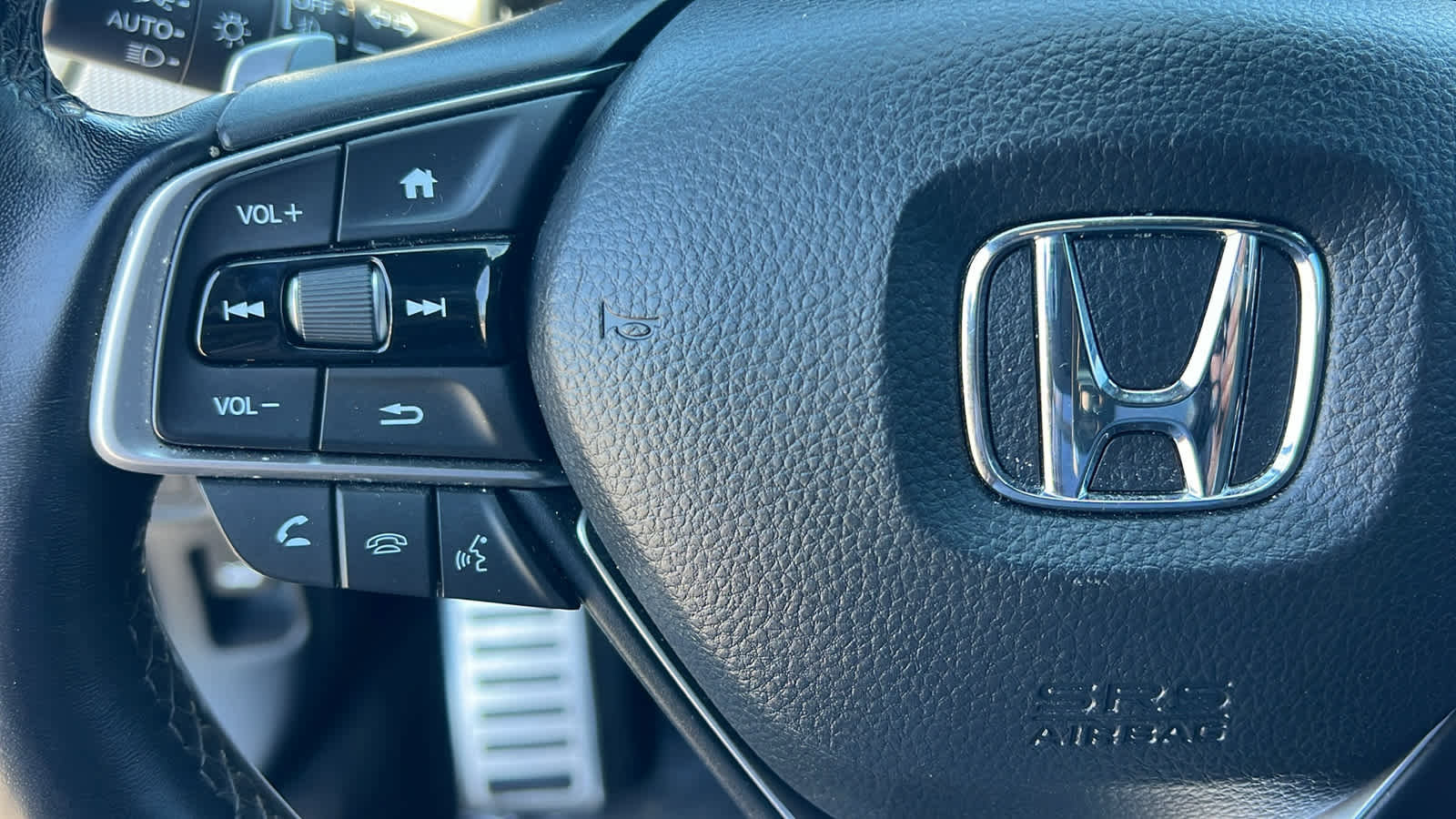 Used 2020 Honda Accord Sport image 19