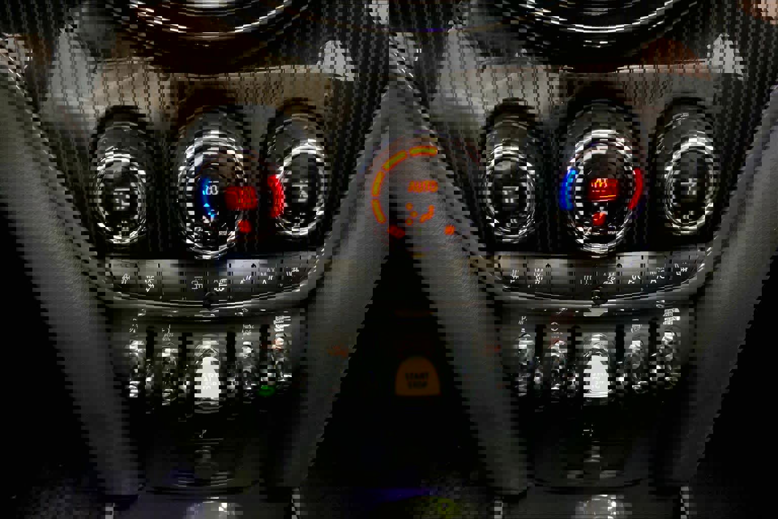 Used 2019 MINI Cooper Countryman SE w/ Driver Assistance Package image 34