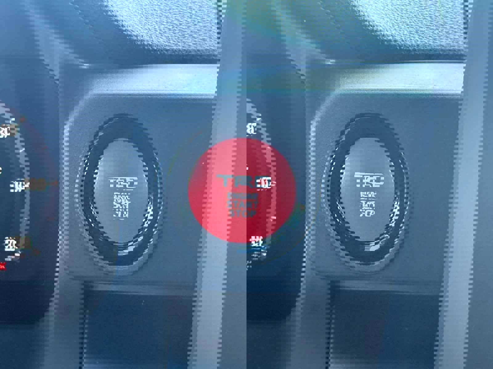 New 2025 Toyota Tacoma TRD Off-Road image 21