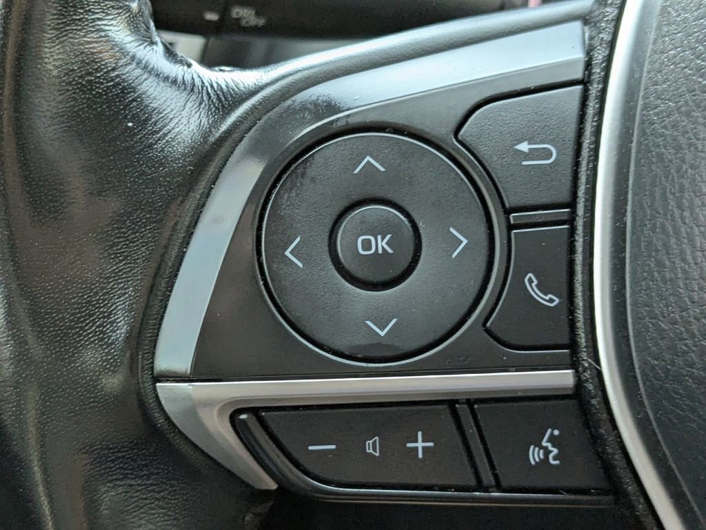 Used 2023 Toyota Camry XLE w/ Navigation Package image 22