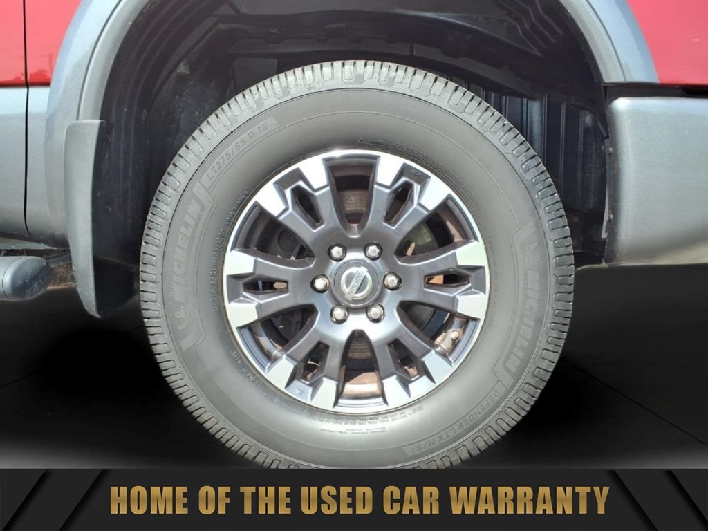 Used 2017 Nissan Titan PRO-4X AWD/4WD image 11