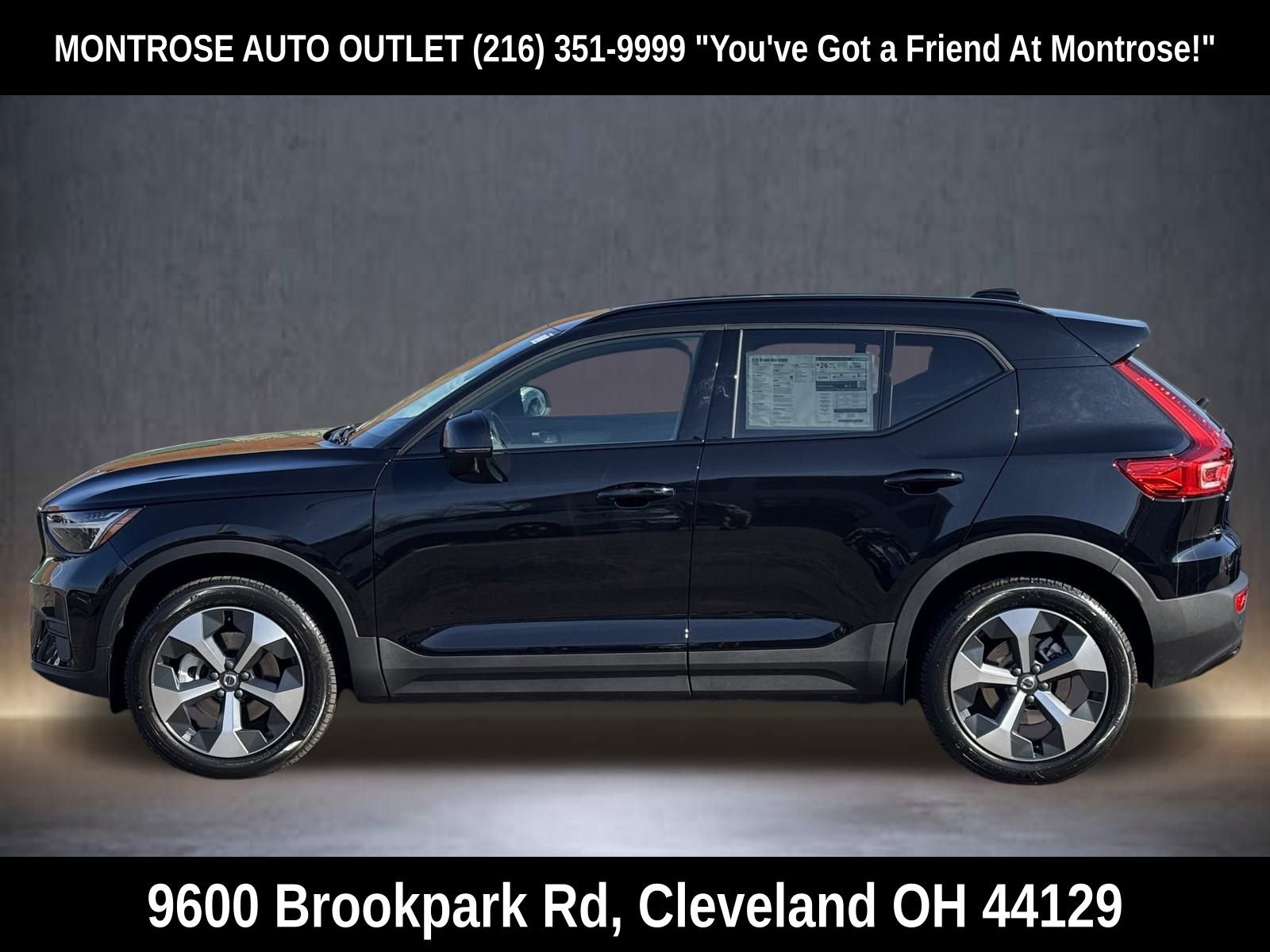 New 2026 Volvo XC40 B5 Core w/ Protection Package Premier image 2