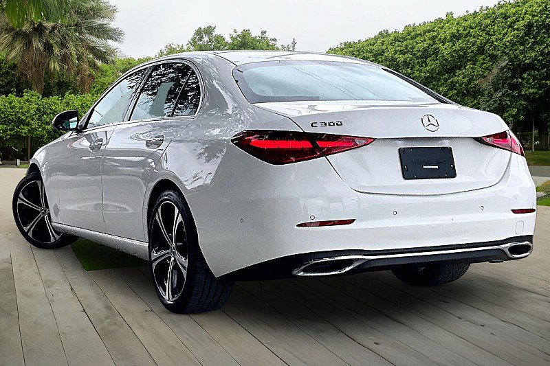 Used 2024 Mercedes-Benz C 300 Sedan image 11