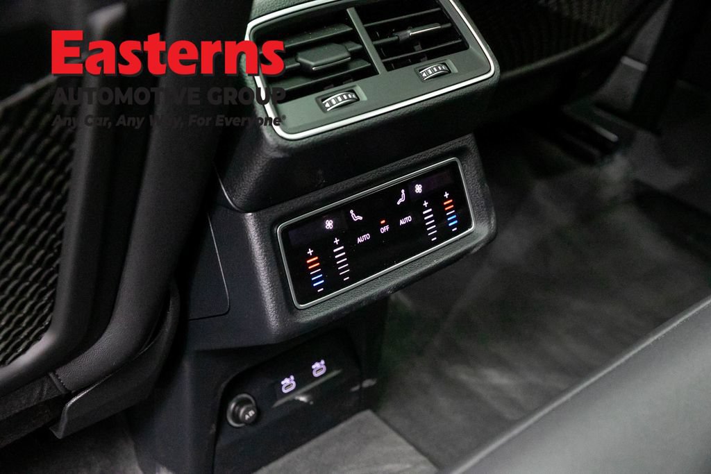 Used 2021 Audi e-tron Premium w/ Convenience Plus Package AWD/4WD image 23