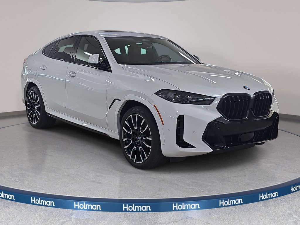 Used 2024 BMW X6 xDrive40i w/ Premium Package AWD/4WD image 4