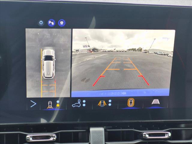 New 2027 Chevrolet Equinox RS w/ Safety and Technology Package FWD image 12