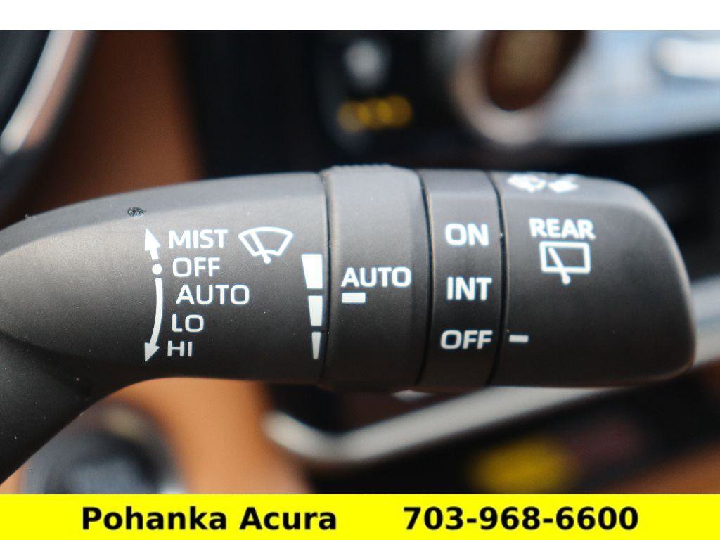 Used 2025 Toyota Highlander Platinum AWD/4WD image 11