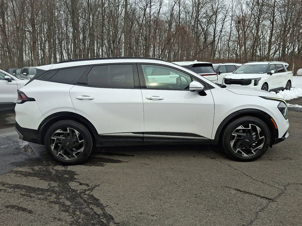 Certified 2023 Kia Sportage SX image 8