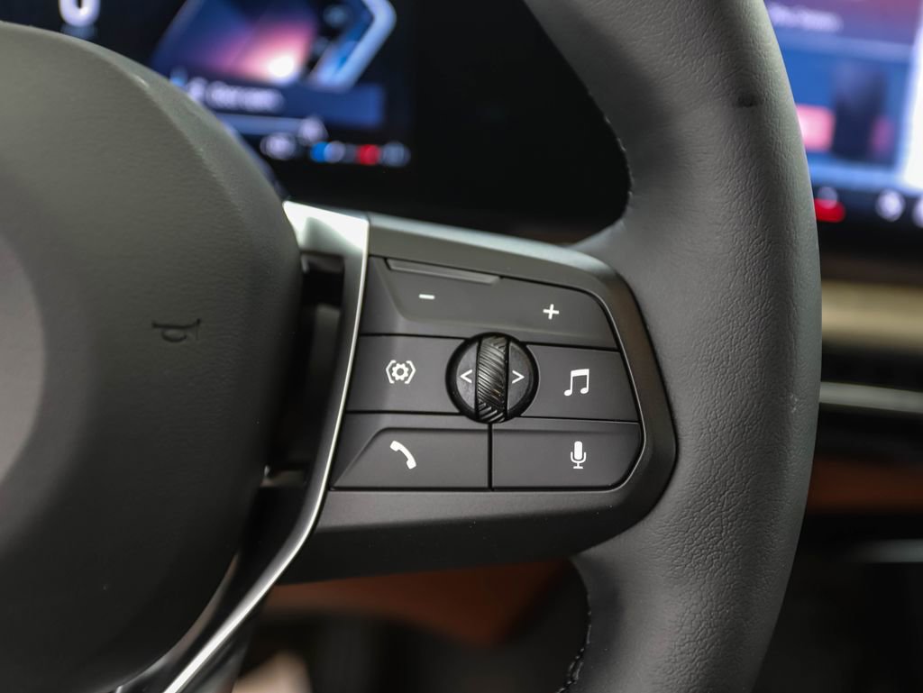 Used 2026 BMW X1 xDrive28i image 14