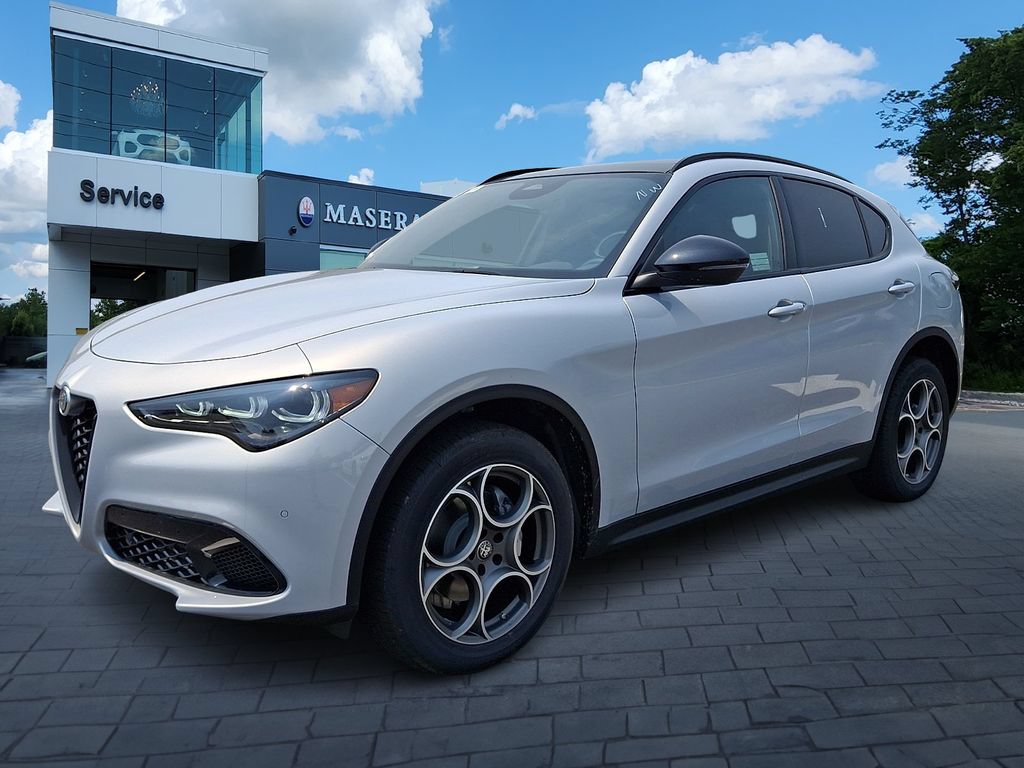 New 2026 Alfa Romeo Stelvio Sprint AWD/4WD image 2
