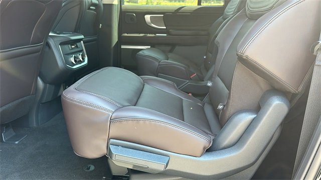New 2025 Ford Expedition Max Platinum w/ Platinum Ultimate Package image 22