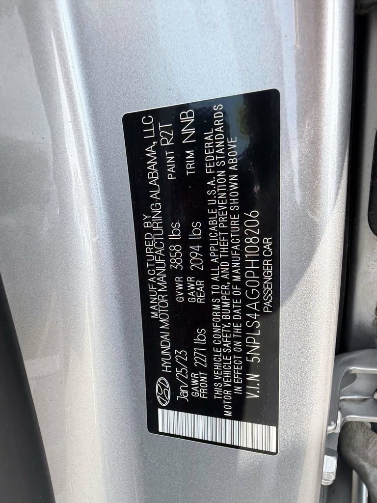 Certified 2023 Hyundai Elantra SEL w/ Convenience Package FWD image 16