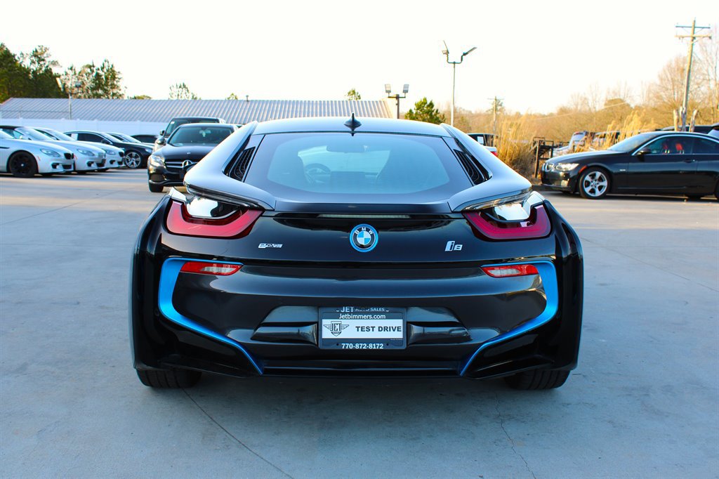 Used 2015 BMW i8 image 8