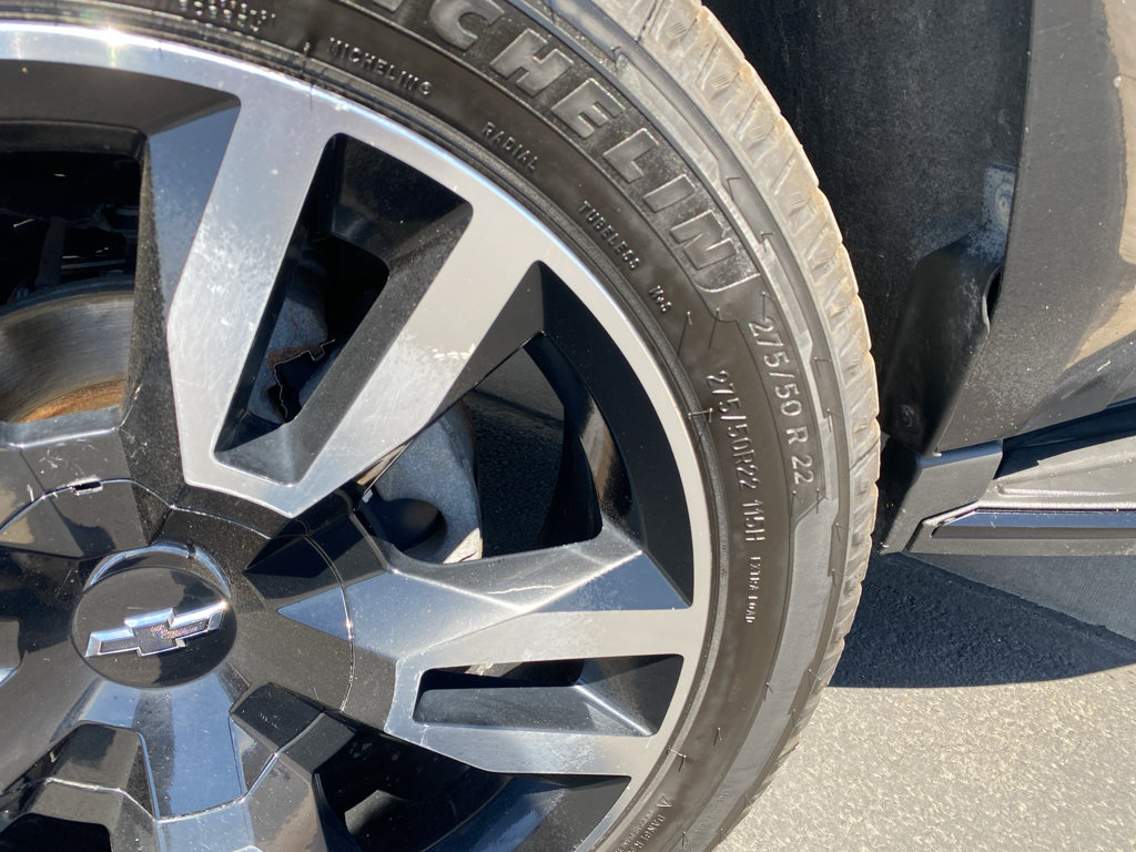 Used 2018 Chevrolet Tahoe Premier AWD/4WD image 21