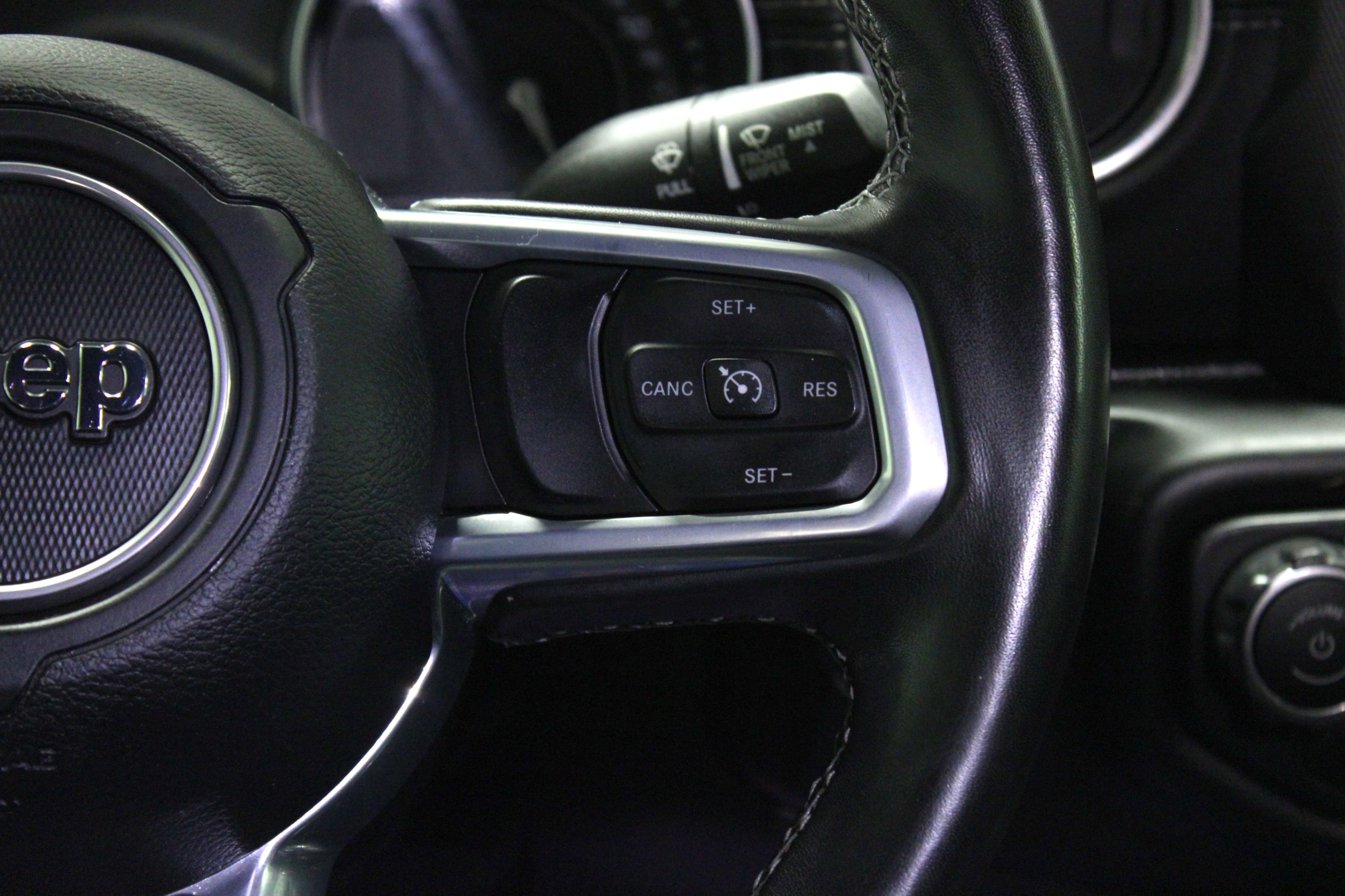 Used 2022 Jeep Wrangler Unlimited Sahara w/ Cold Weather Group image 23