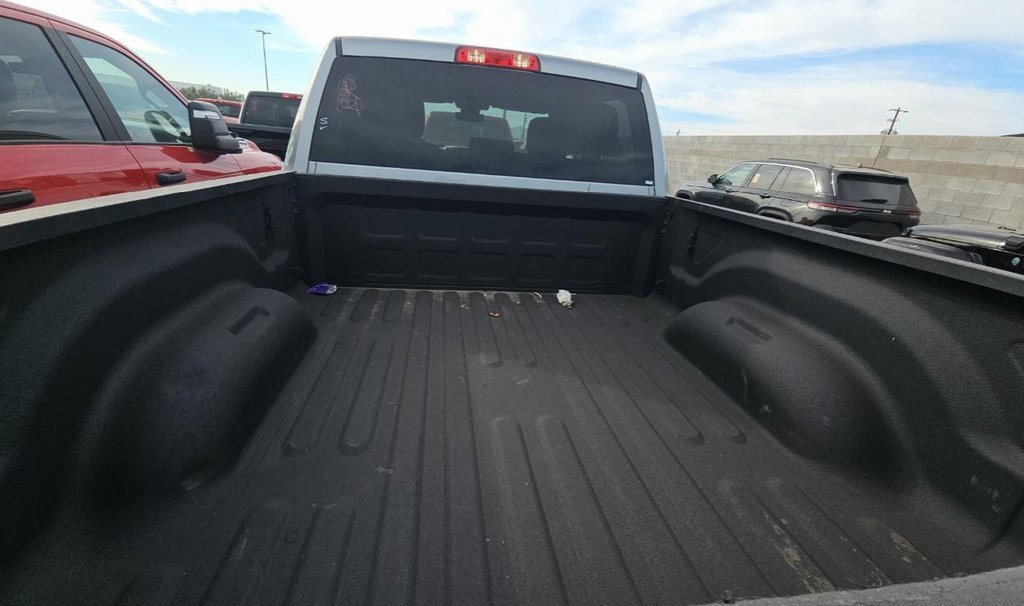 Used 2024 RAM 2500 Big Horn w/ Bed Utility Group image 10
