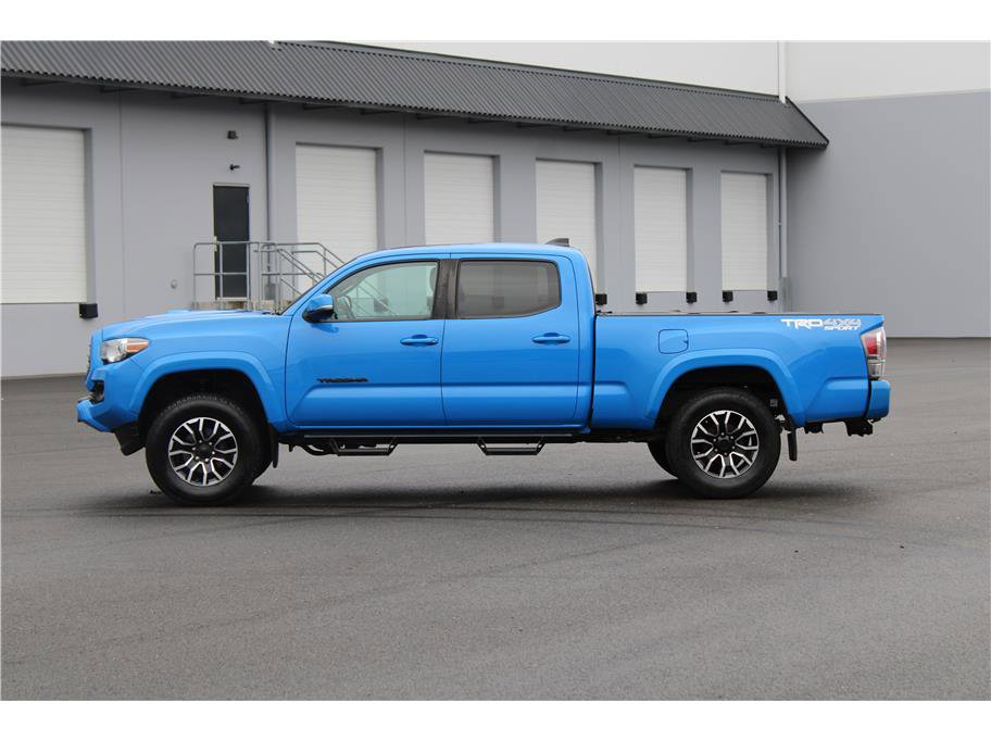 Used 2020 Toyota Tacoma TRD Sport w/ TRD Premium Sport Package image 2