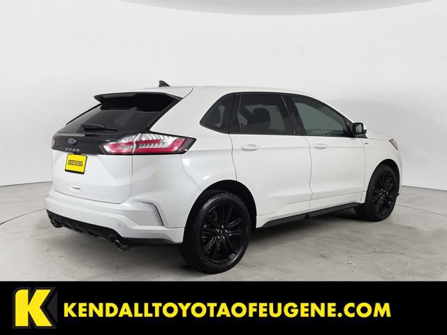 Used 2021 Ford Edge ST-Line w/ Cold Weather Package AWD/4WD image 5