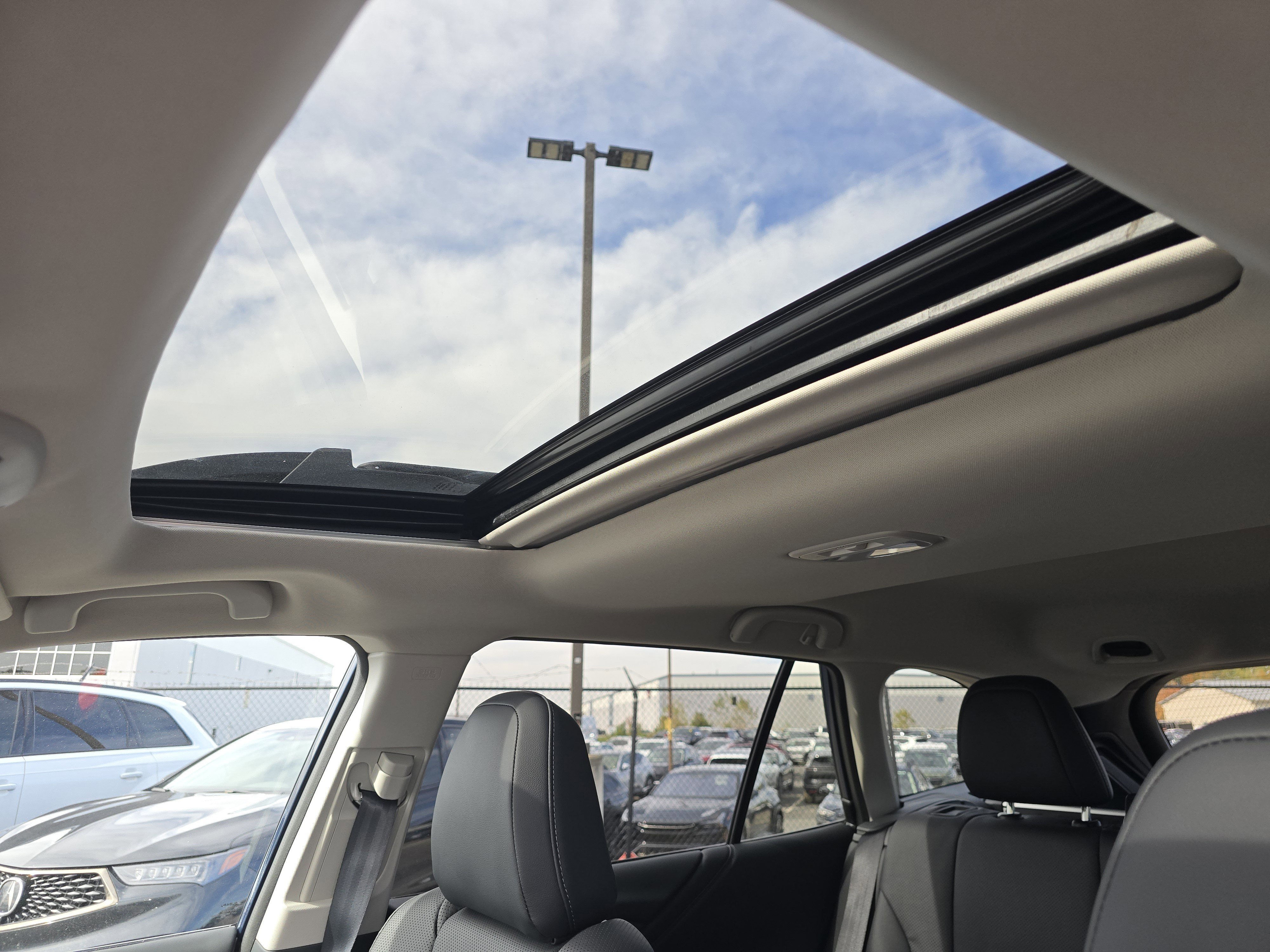 New 2025 Subaru Outback Limited image 9