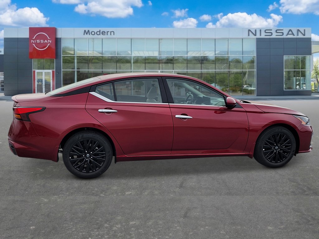 New 2026 Nissan Altima 2.5 SV FWD image 7